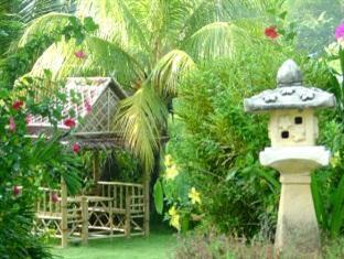Chez Charly Gasthof Nai Yang Beach